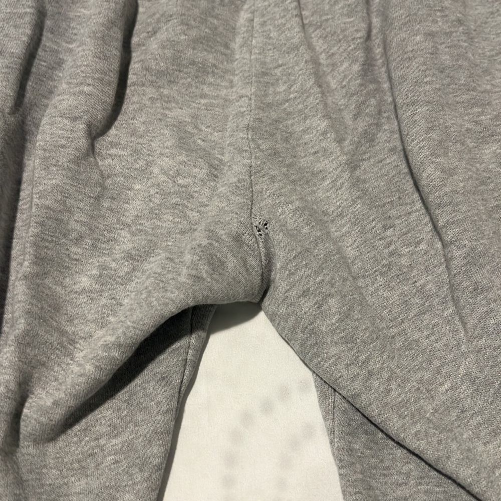 ⭐️ BRANDY MELVILLE Gray Sweatpants (OG STYLE—SHORTER THAN WHAT BM SELLS NOW!!) - Picture 8 of 9